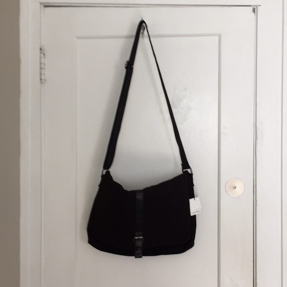 Calvin Klein messenger bag
